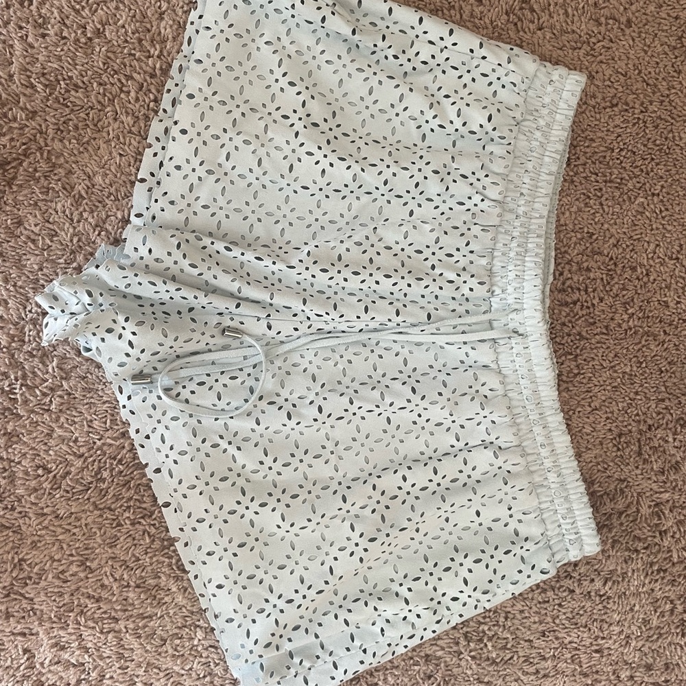 Forever 21 Shorts Size Large